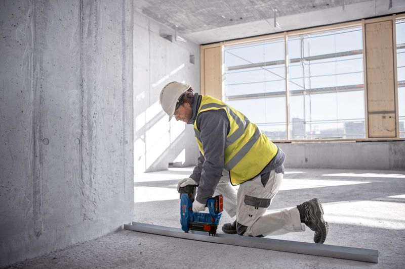 Bosch Akku-Betonnagler GNB 18V-38
