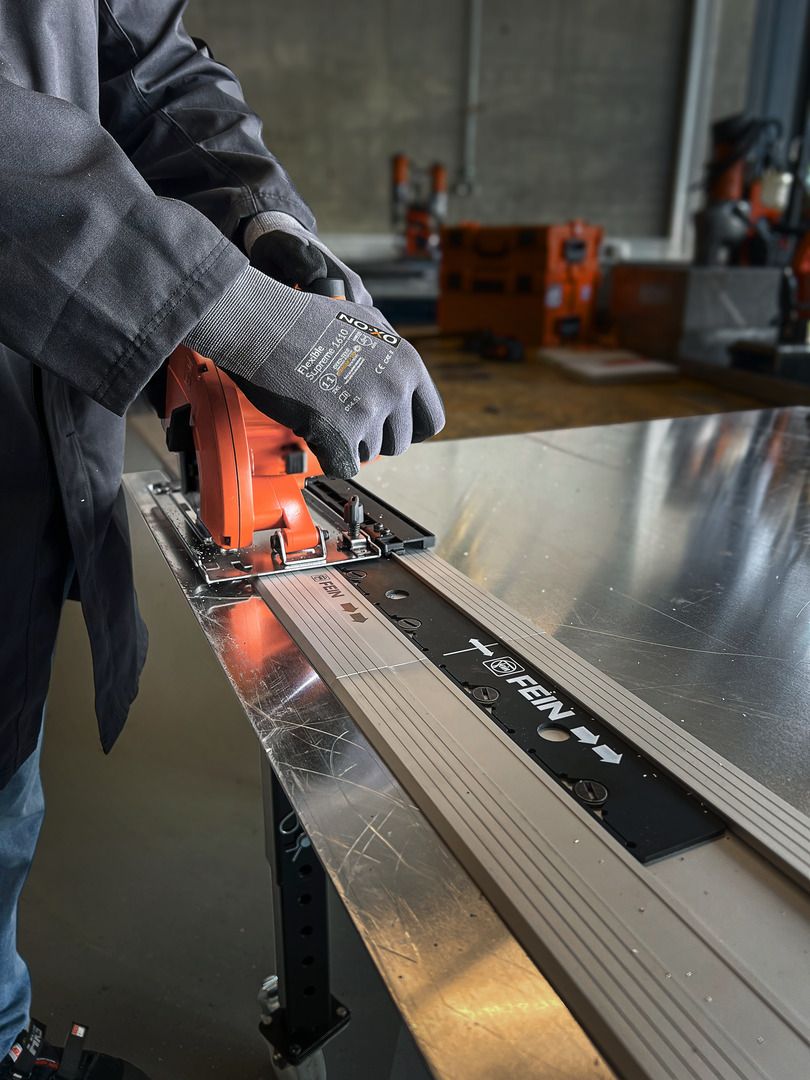 FEIN Kompakte Akku-Handkreissäge für Metall F-IRON Cut 57 AS