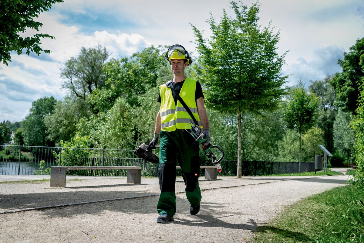 Freischneider-Aufsatz MA-FS 40 Metabo ohne Akku ohne Ladegerät Karton