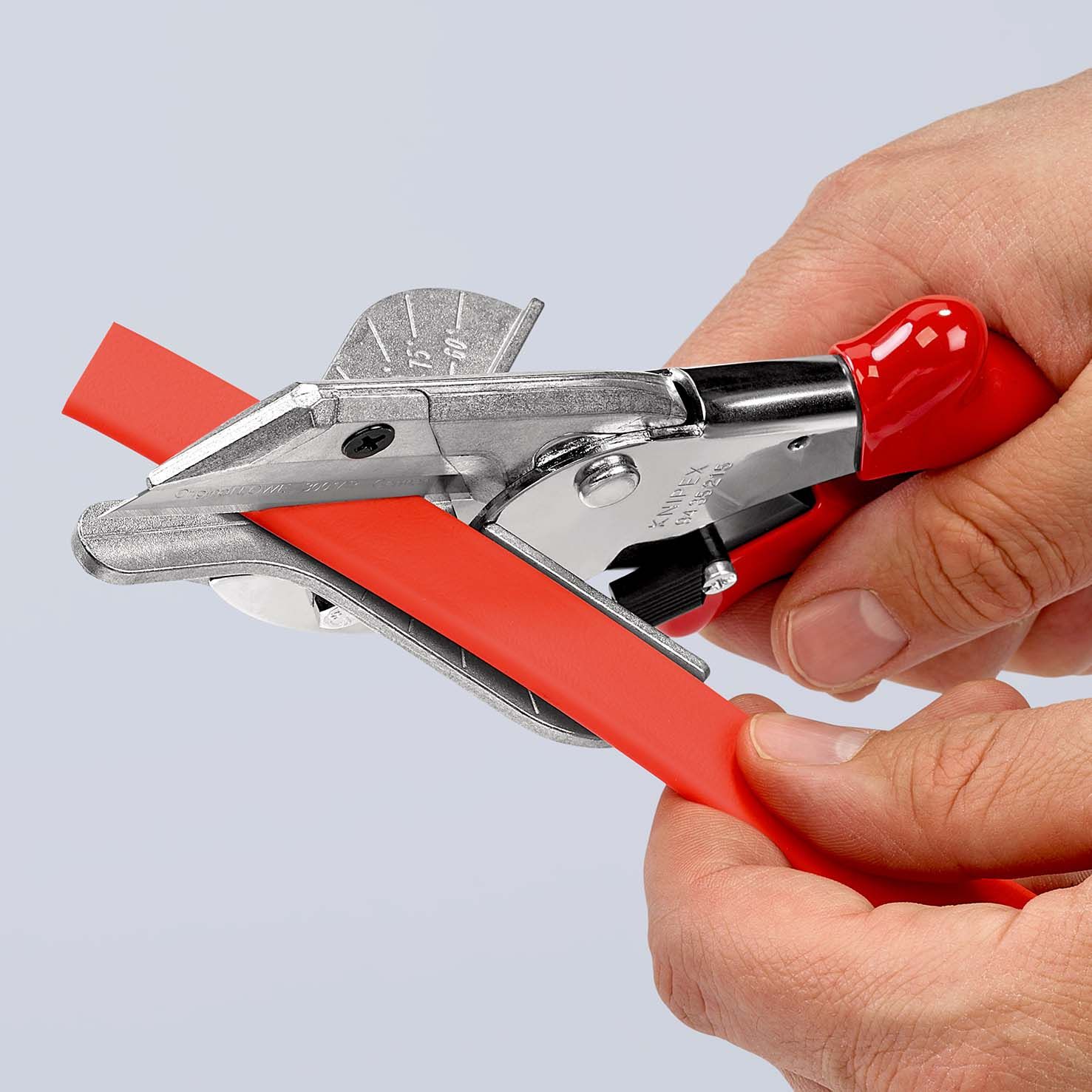 KNIPEX Gehrungsschere für Kunststoff- und Gummiprofile