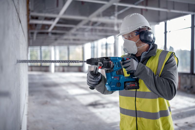 Bosch Akku-Bohrhammer GBH 18V-28 C
