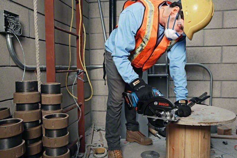 Bosch Akku-Kreissäge GKM 18V-50