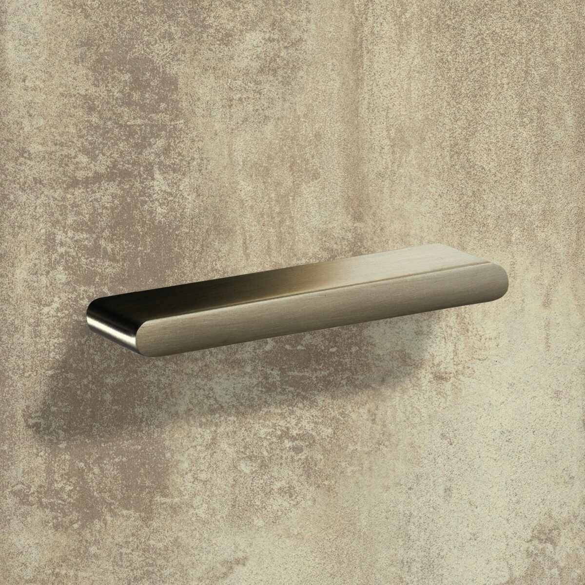 Griff Fermo, Bohrabstand 32 / 64 mm, L 74 mm, B 7