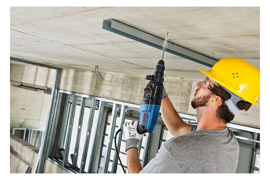 BOSCH Bohrhammer im Koffer