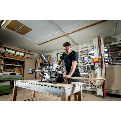 Akku-Kappsäge KGS 18 LTX BL 254 Metabo 1x18,0 V 4,0 Ah Ladegerät ASC 55 Karton