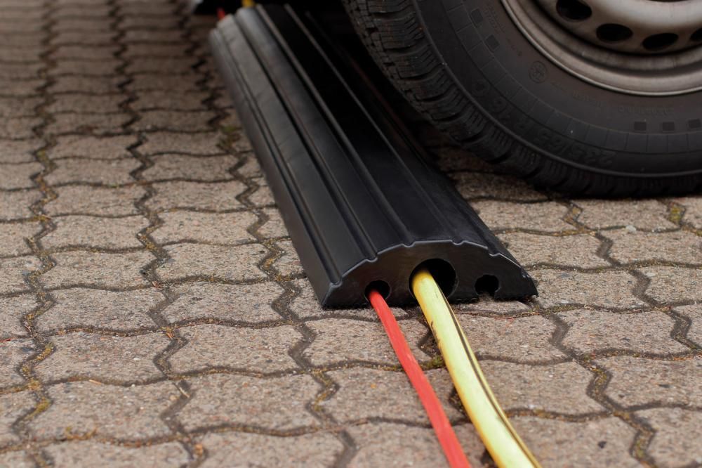 Schlauch-, Kabelbrücke B1200xT210xH65 mm schwarz