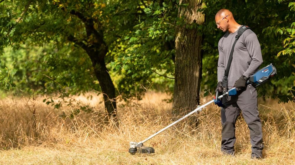 Akku-Rasentrimmer solo GRT 18V-40 Bosch ohne Akku ohne Ladegerät Karton