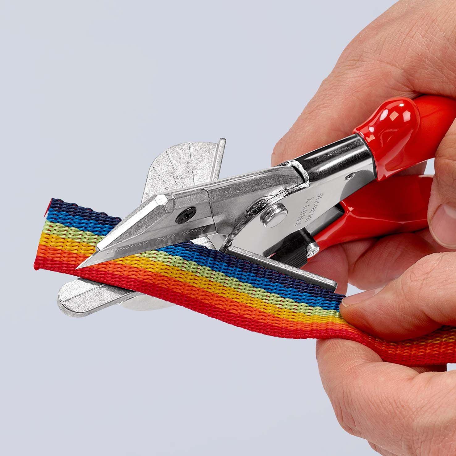 KNIPEX Gehrungsschere für Kunststoff- und Gummiprofile