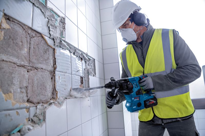Bosch Akku-Bohrhammer GBH 18V-28 C