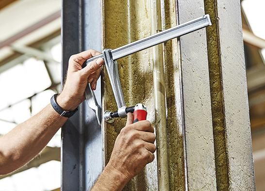 Schraubzwinge Ganzstahl mit 2-Komponenten-Heft 250x120mm Klappgriff Bessey
