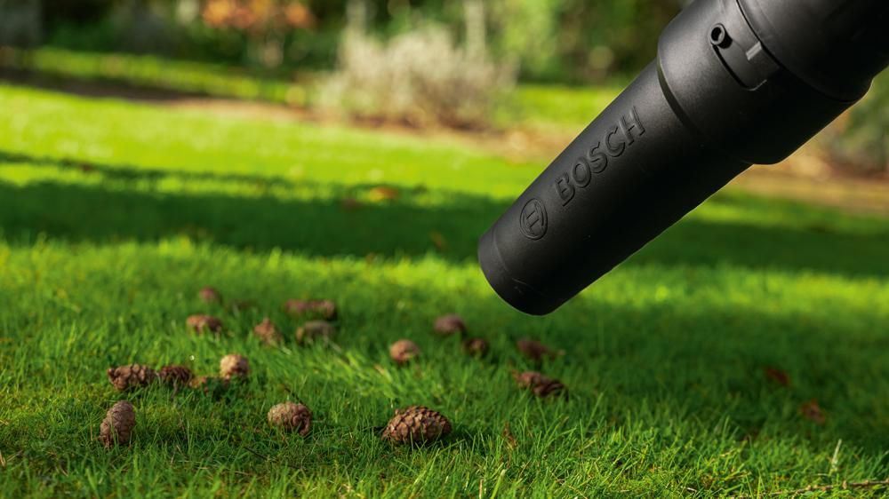 Akku-Gebläse, solo GBL 18V-800 Bosch ohne Akku ohne Ladegerät Karton