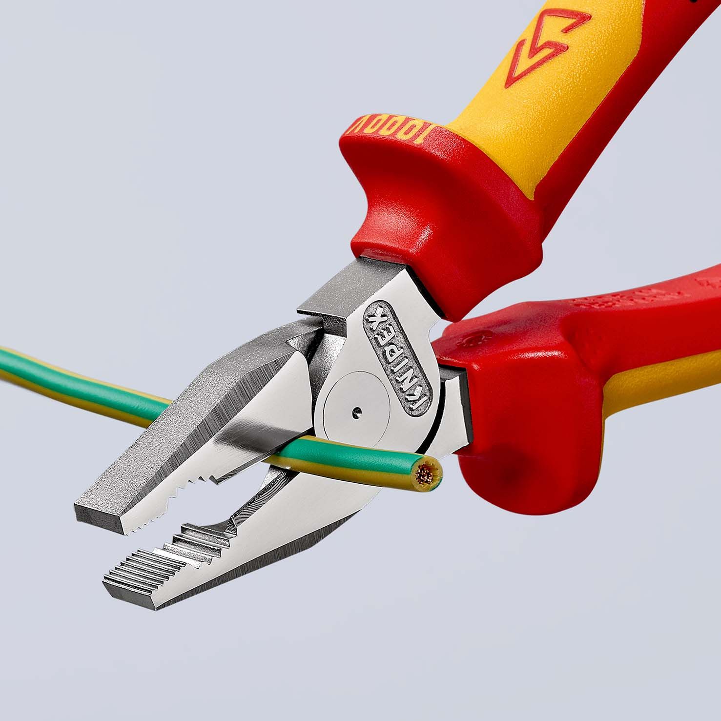 KNIPEX Kraft-Kombizange isoliert mit Mehrkomponenten-Hüllen,