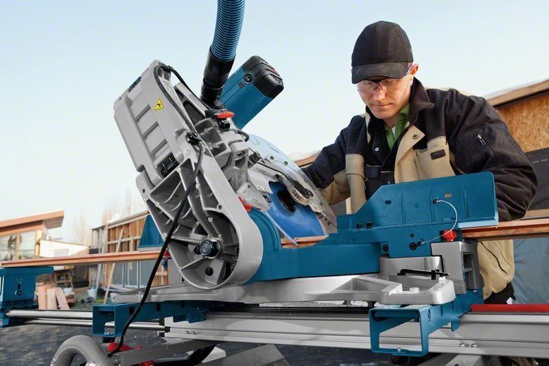 Bosch Kapp- und Gehrungssäge GCM 12 GDL