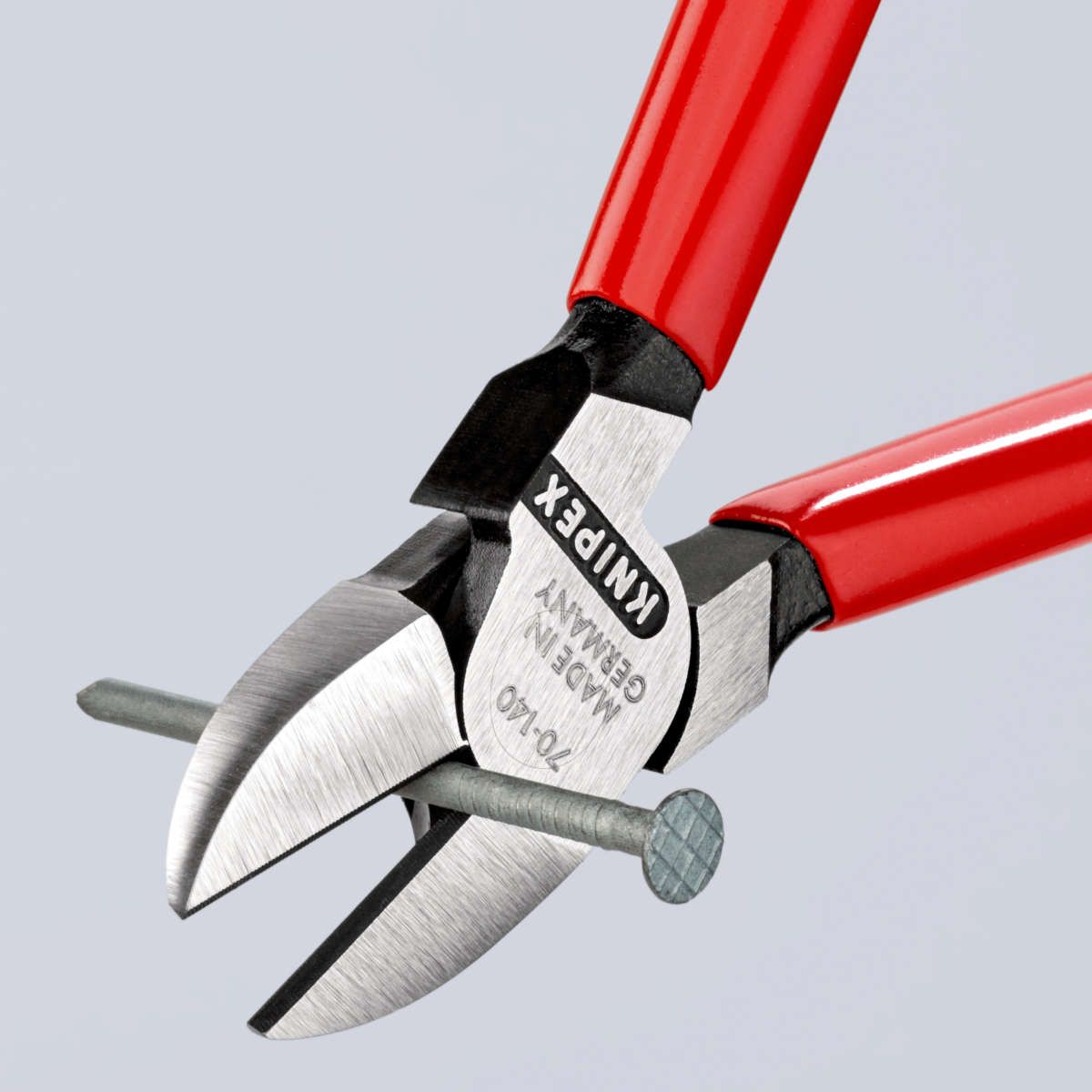 KNIPEX 70 01 140 Seitenschneider mit Kunststoff überzogen schwarz atramentiert 140 mm