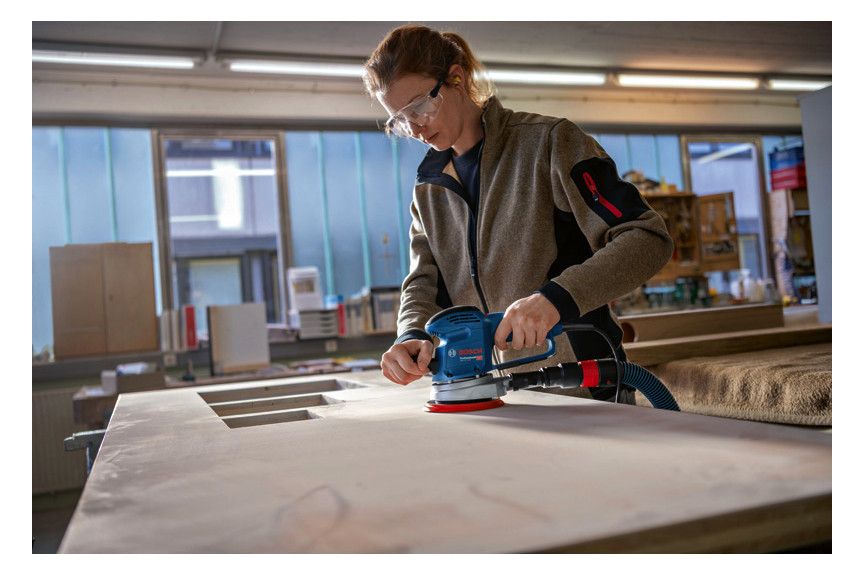 BOSCH Exzenterschleifer im Karton