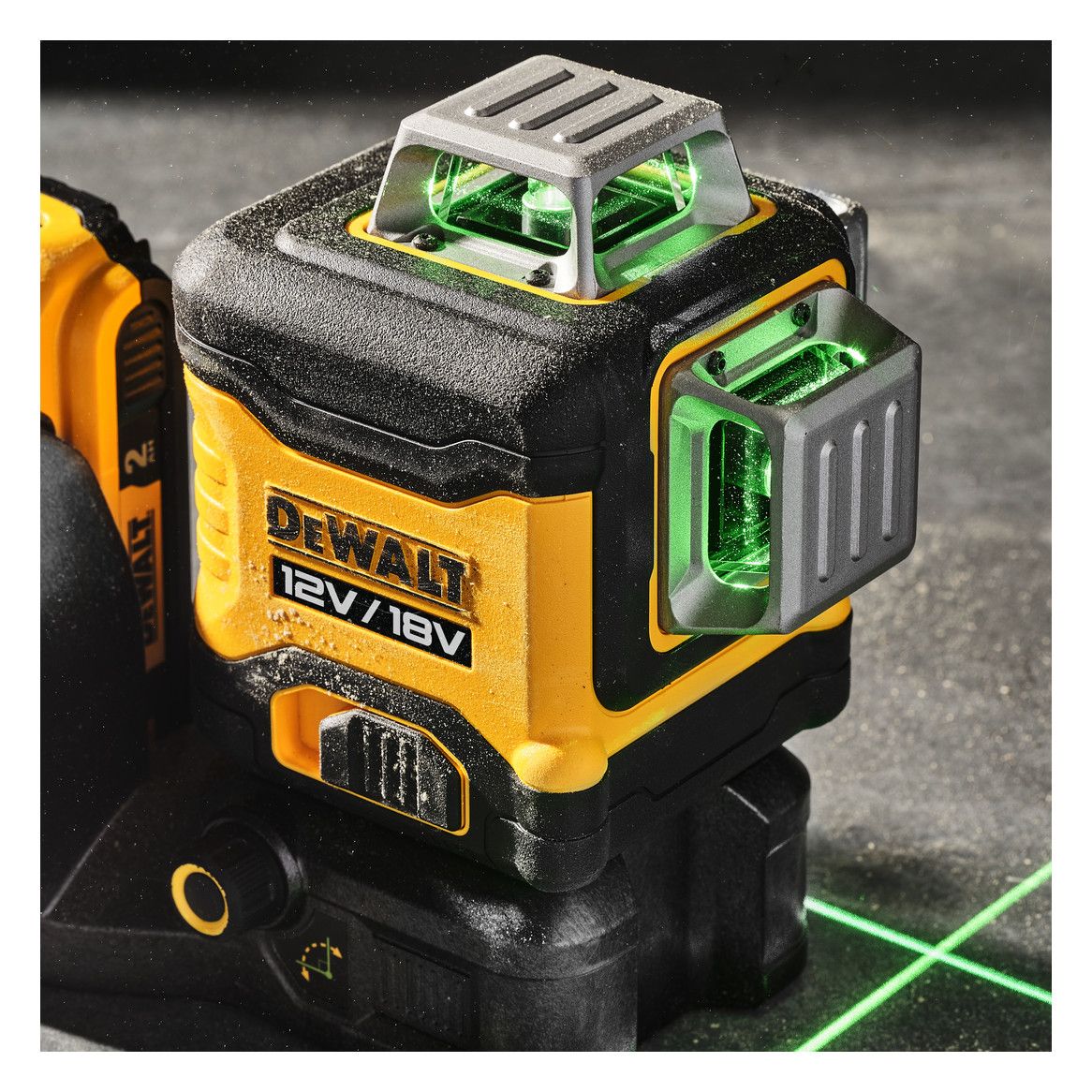 DeWALT Akku-Multilinienlaser, 3x360