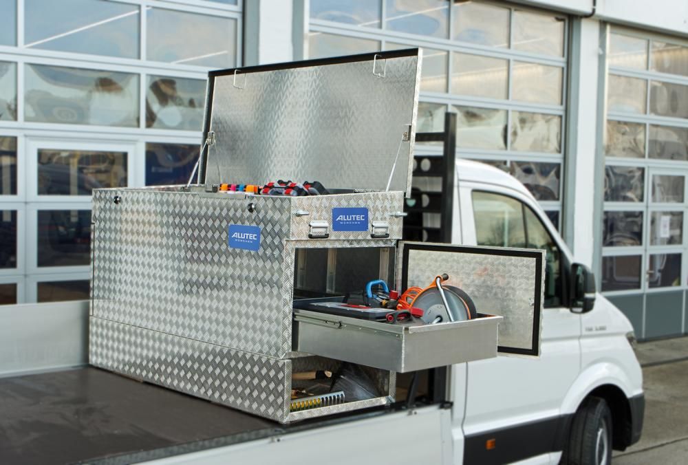 Individual-Box Set 1 B1700xT800xH850mm Volumen: 1028Liter