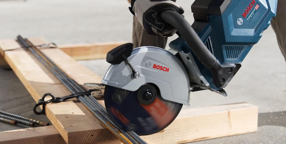 Akku Trennschleifer GCS 18V-230 solo Bosch ohne Akku ohne Ladegerät Karton