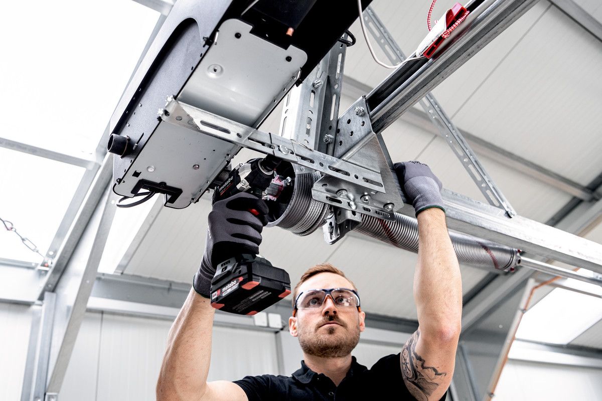 Akku-Schlagschrauber soloSSW 18 LT 300 BL Metabo ohne Akku ohne Ladegerät metaBOX