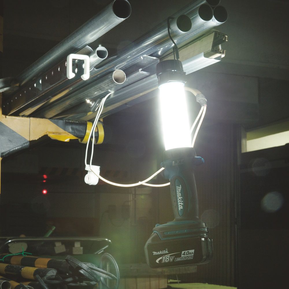 MAKITA LED-Akku-Werkstattleuchte