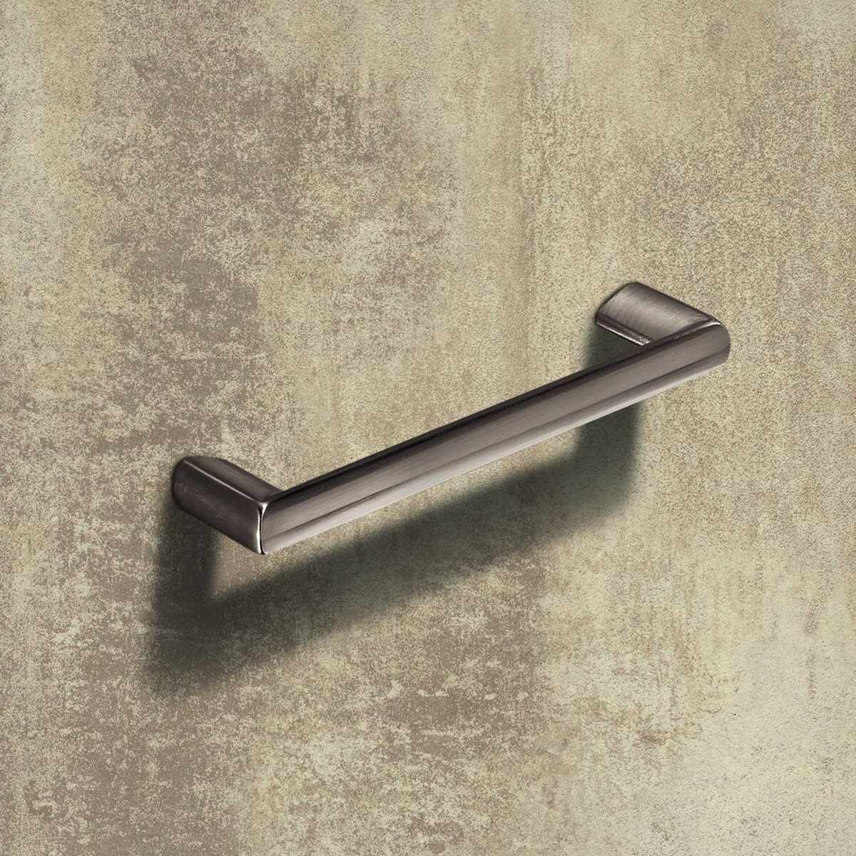 Griff Chalcis, Bohrabstand 128, L 147 mm, B 11 mm,