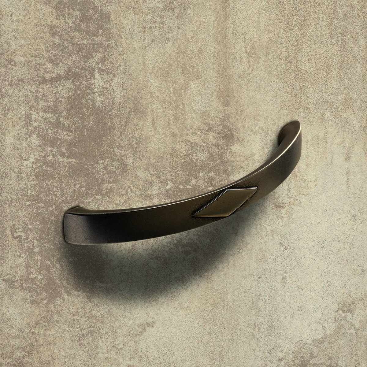 Griff Bracara, Bohrabstand 96, L 114 mm, B 15 mm,