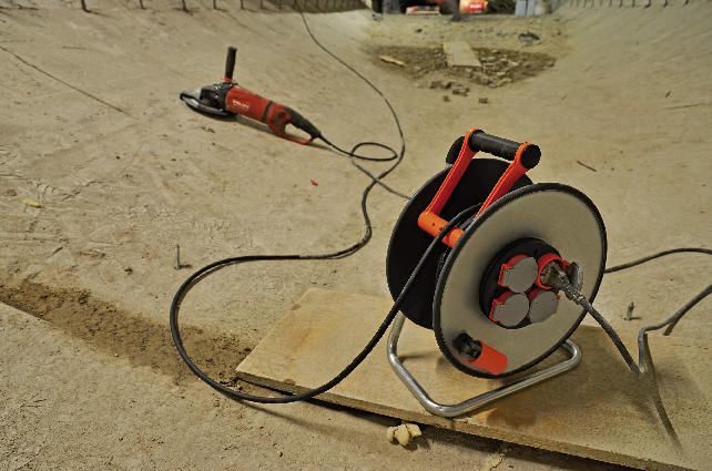 professionalLINE SteelCore Kabeltrommel SC 4100 IP44 40m H07RN-F 3G1,5