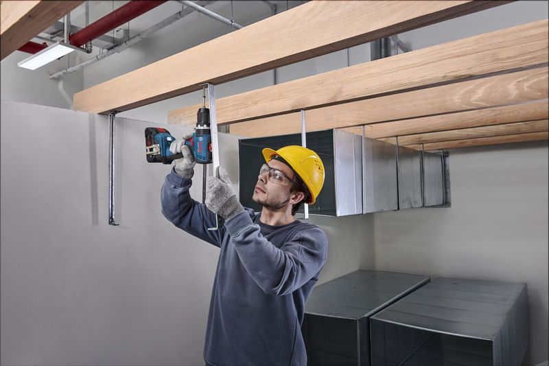 Bosch Akku-Schlagbohrschauber GSB 18V-65