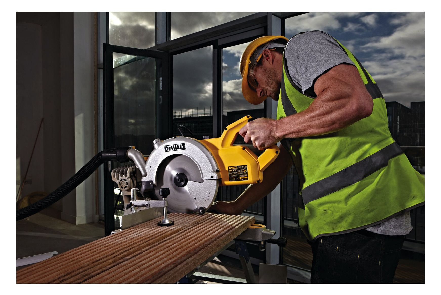 DeWALT Paneelsäge