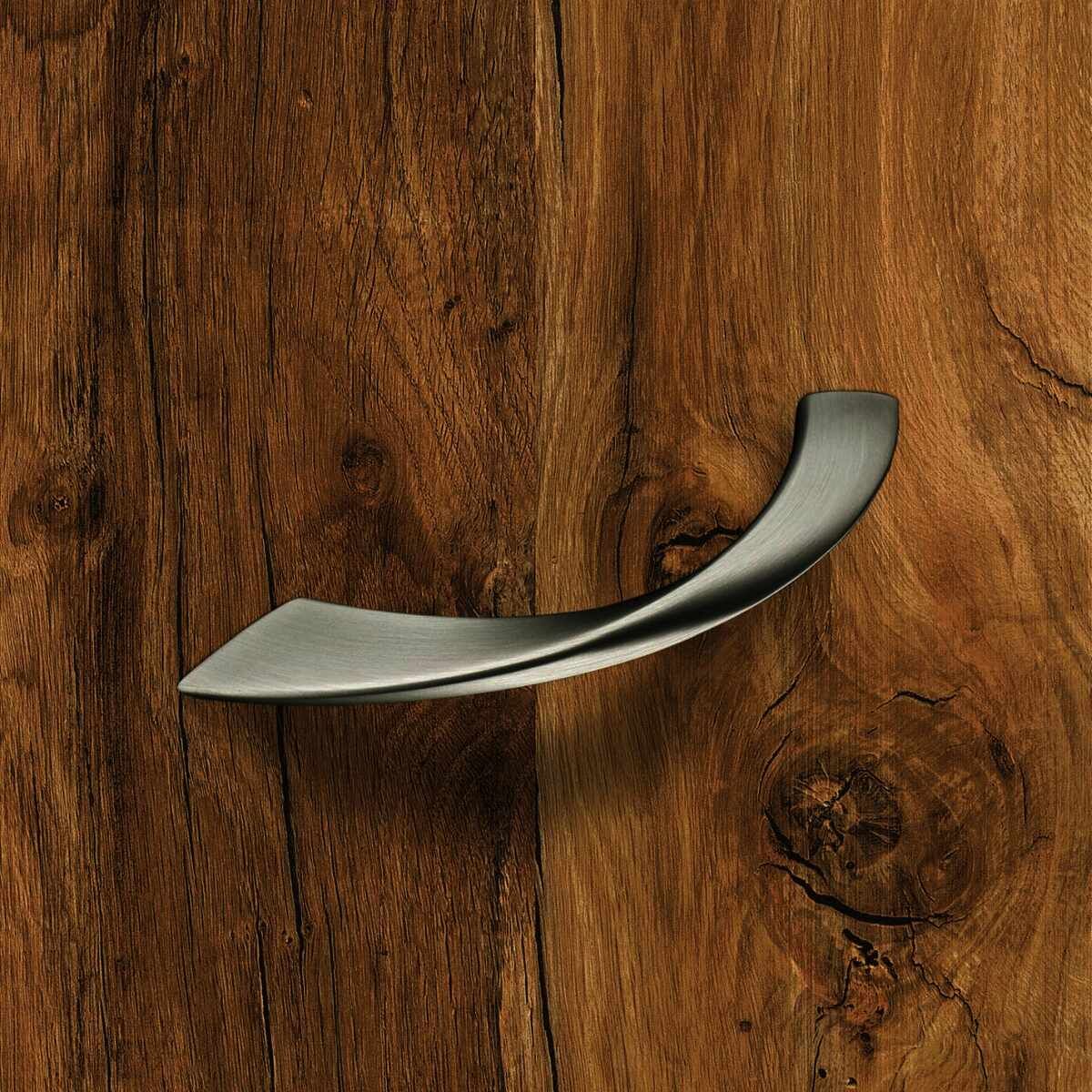 Griff Coria, Bohrabstand 128, L 151 mm, B 16 mm, H