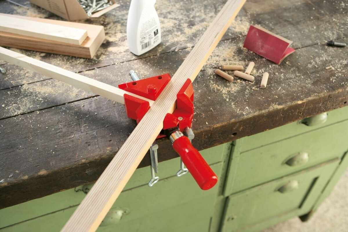 Winkelspanner