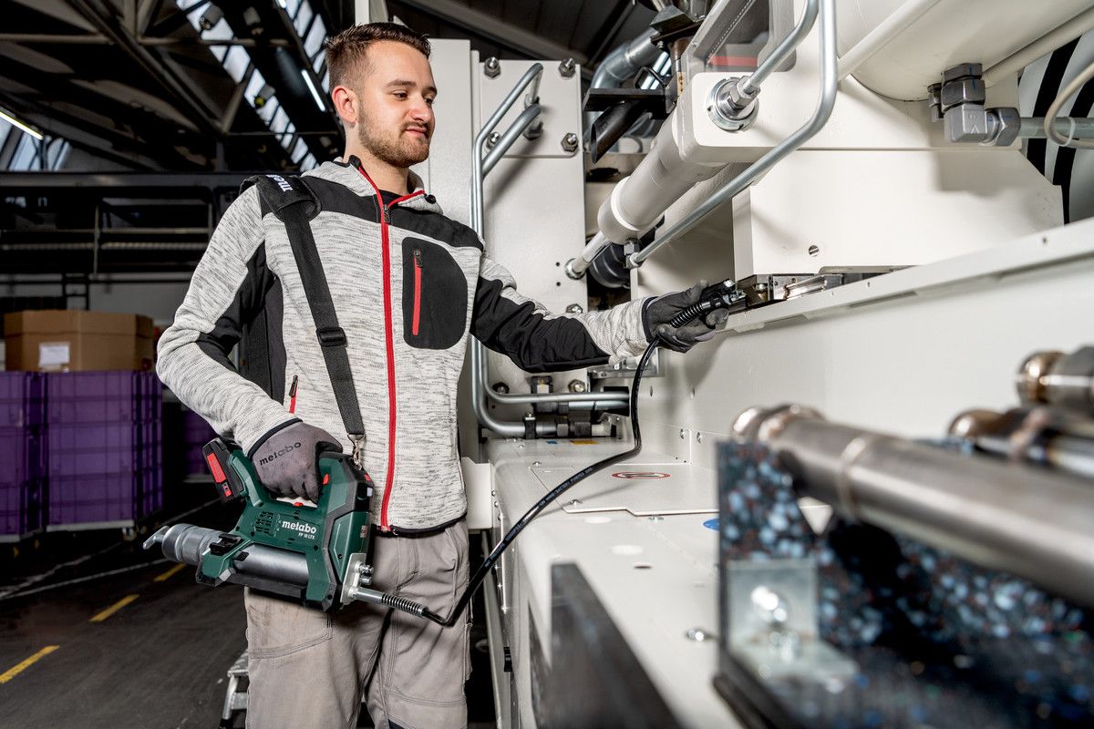 Akku-Fettpresse solo FP 18 LTX Metabo ohne Akku ohne Ladegerät Karton