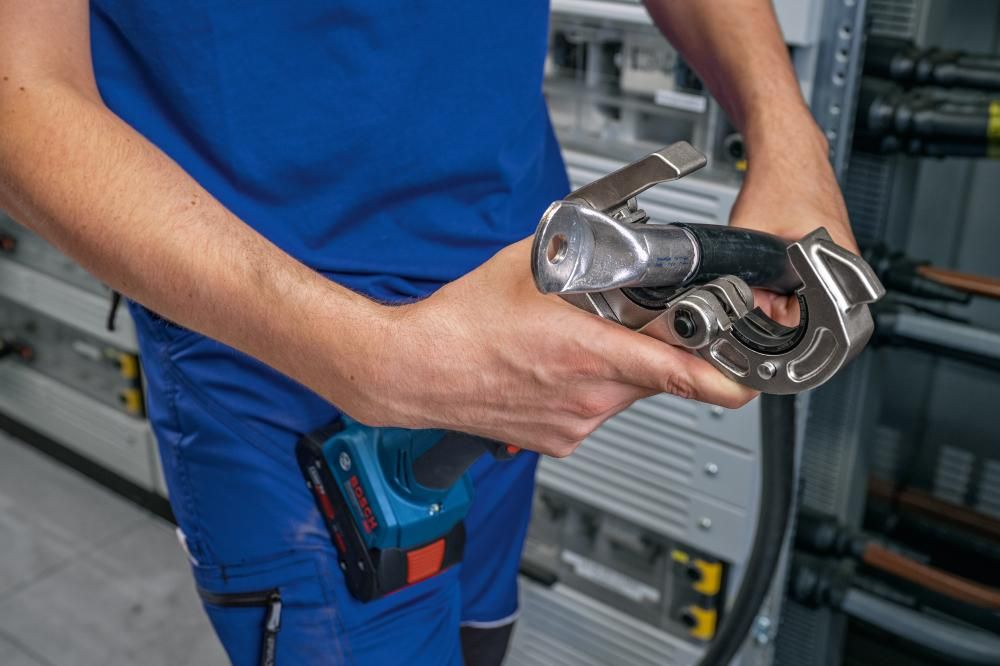 Akku Kabelpresse GPH 18V-60 solo Bosch ohne Akku ohne Ladegerät XL-Boxx