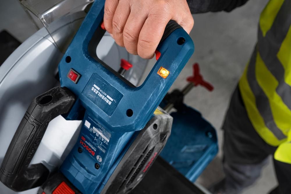 Akku-Metallkreissäge soloGCD 18V-355 Bosch ohne Akku ohne Ladegerät Karton
