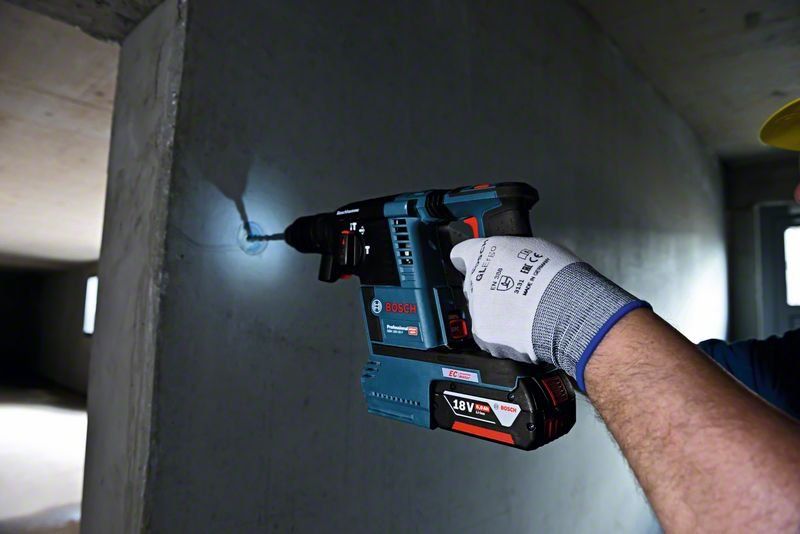 Bosch Akku-Bohrhammer GBH 18V-26