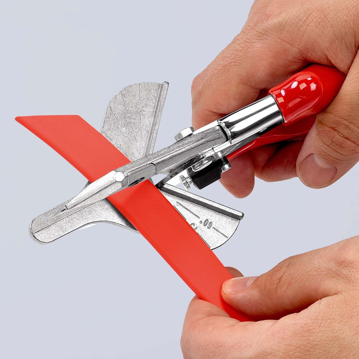 KNIPEX Gehrungsschere für Kunststoff- und Gummiprofile