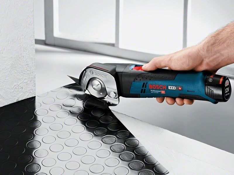Bosch Akku-Universalschere GUS 10,8 V-LI