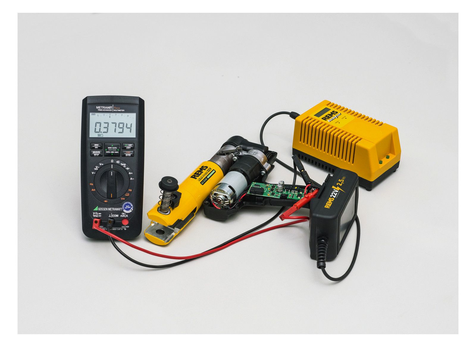 REMS Hybrid-Radialpresse im Koffer