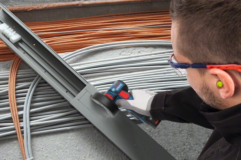 Bosch Akku-Winkelschleifer GWS 12V-76