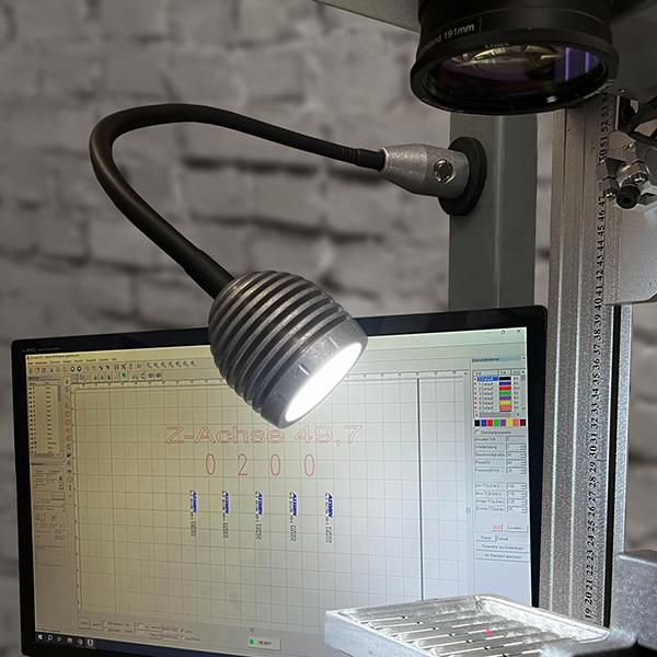 LED-Arbeitsleuchte Flexi 450Lumen Bauer + Böcker