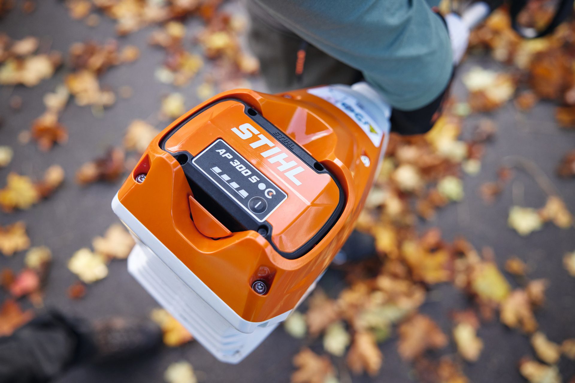 STIHL Akku-Kombigerät KMA 120 R