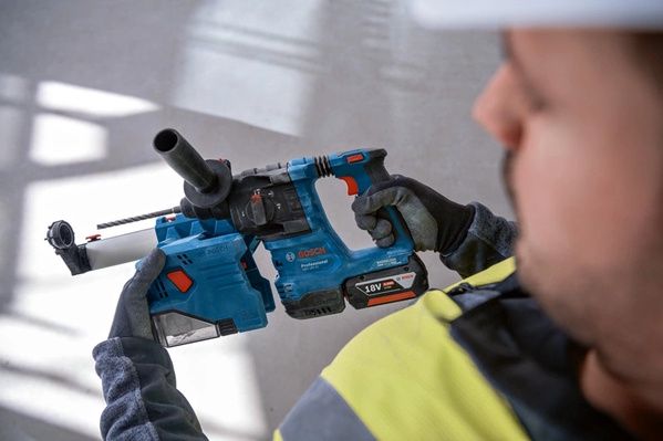 BOSCH Akku-Bohrhammer, SOLO