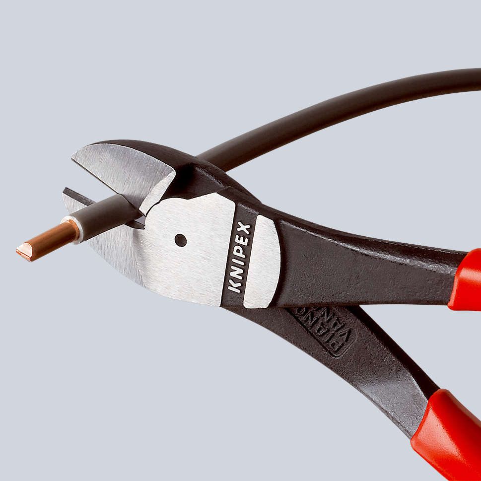 KNIPEX 74 02 180 Kraft-Seitenschneider mit Mehrkomponenten-Hüllen schwarz atramentiert 180 mm