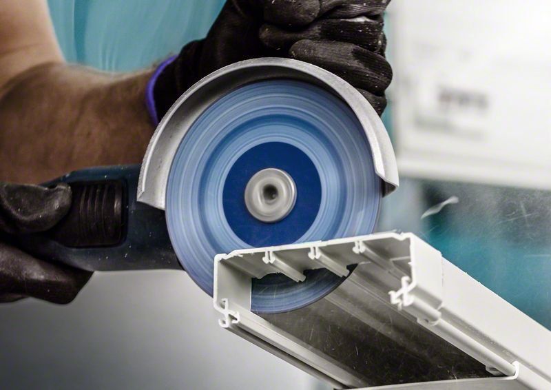 Bosch EXPERT Carbide Multi Wheel X-LOCK Trennscheibe