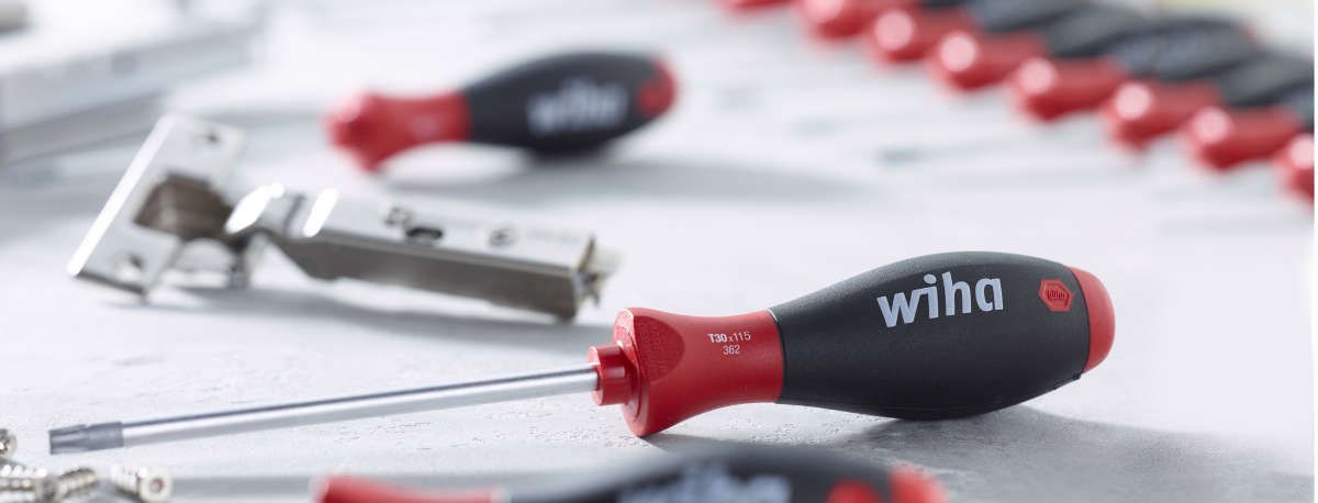 Wiha Schraubendreher SoftFinish® Schlitz mit Rundklinge für tiefliegende Schrauben 4,0 mm x 100 mm (00692)