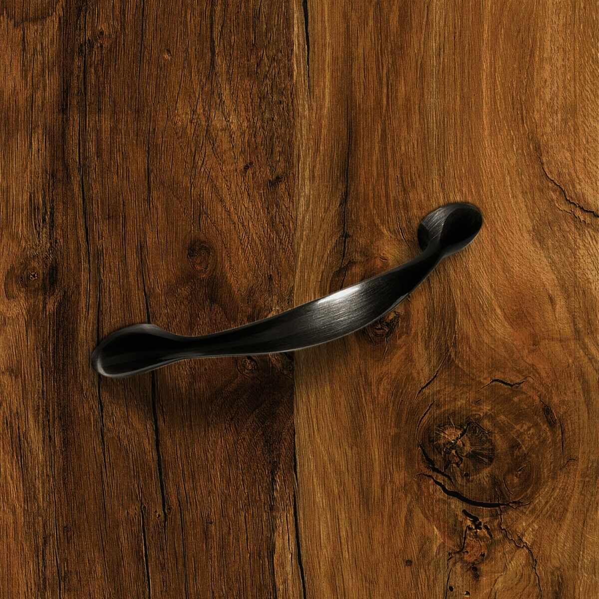 Griff Haida, Bohrabstand 96, L 126 mm, B 13 mm, H