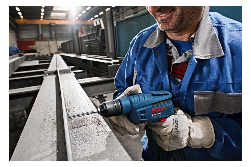 BOSCH Bohrmaschine im Karton
