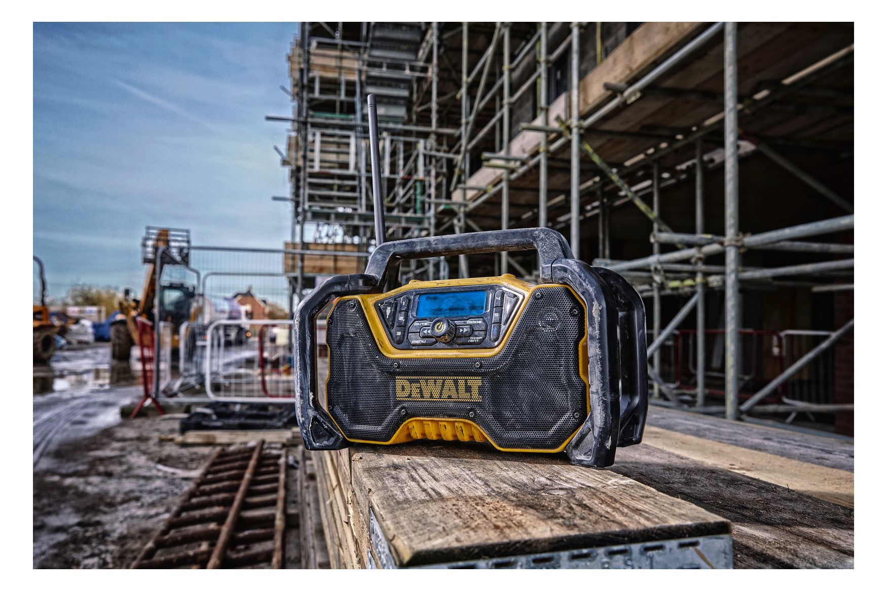 DeWALT Akku-Baustellenradio