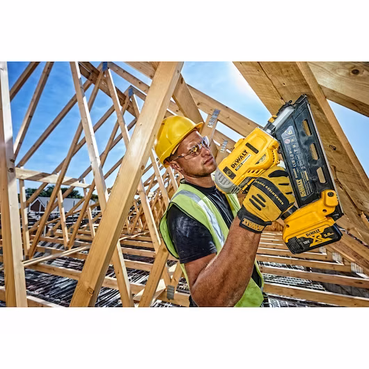 DeWalt Akku-Nagler 18V / 5,0Ah