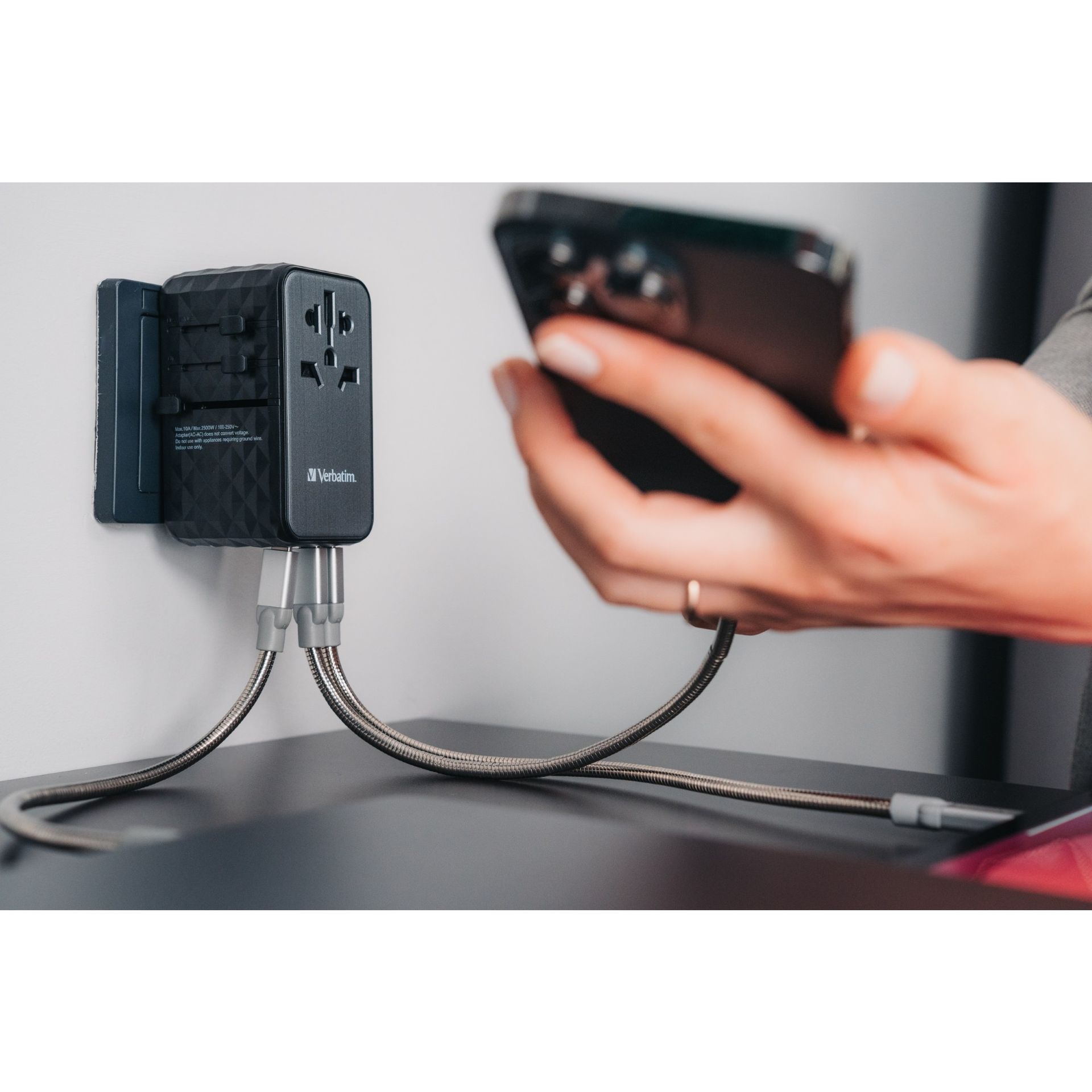 Ladegerät Universal Travel 100W